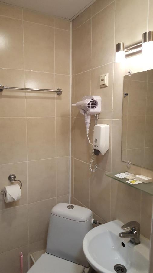 Latgale Hotel Rēzekne Екстериор снимка